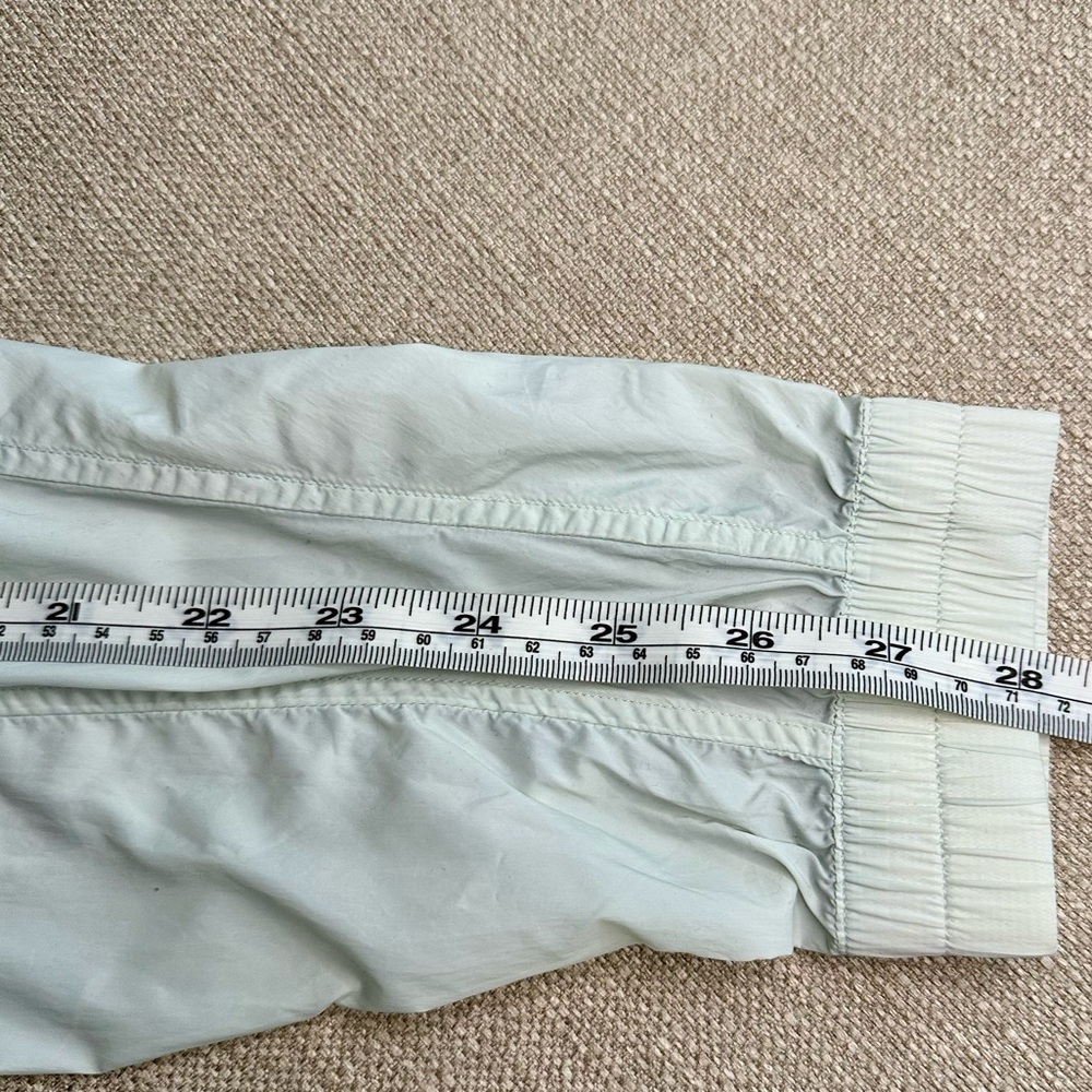 Lululemon Women's Lightweight Packable Jacket, Water-Repellent Windbreaker - Picture 12 of 16